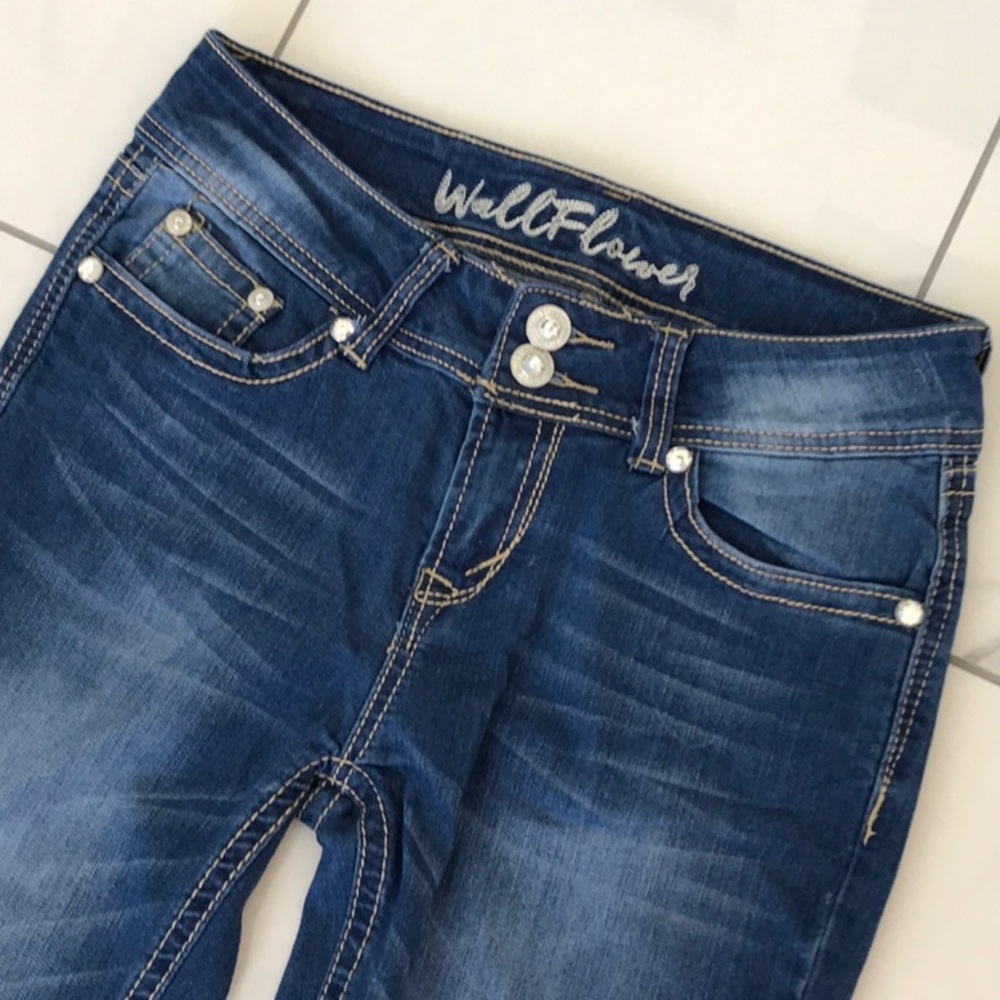 Embellished Blue Jeans - Picture 6 of 14